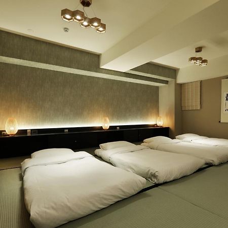 Kun Tour Hotel Taichung Ruang foto